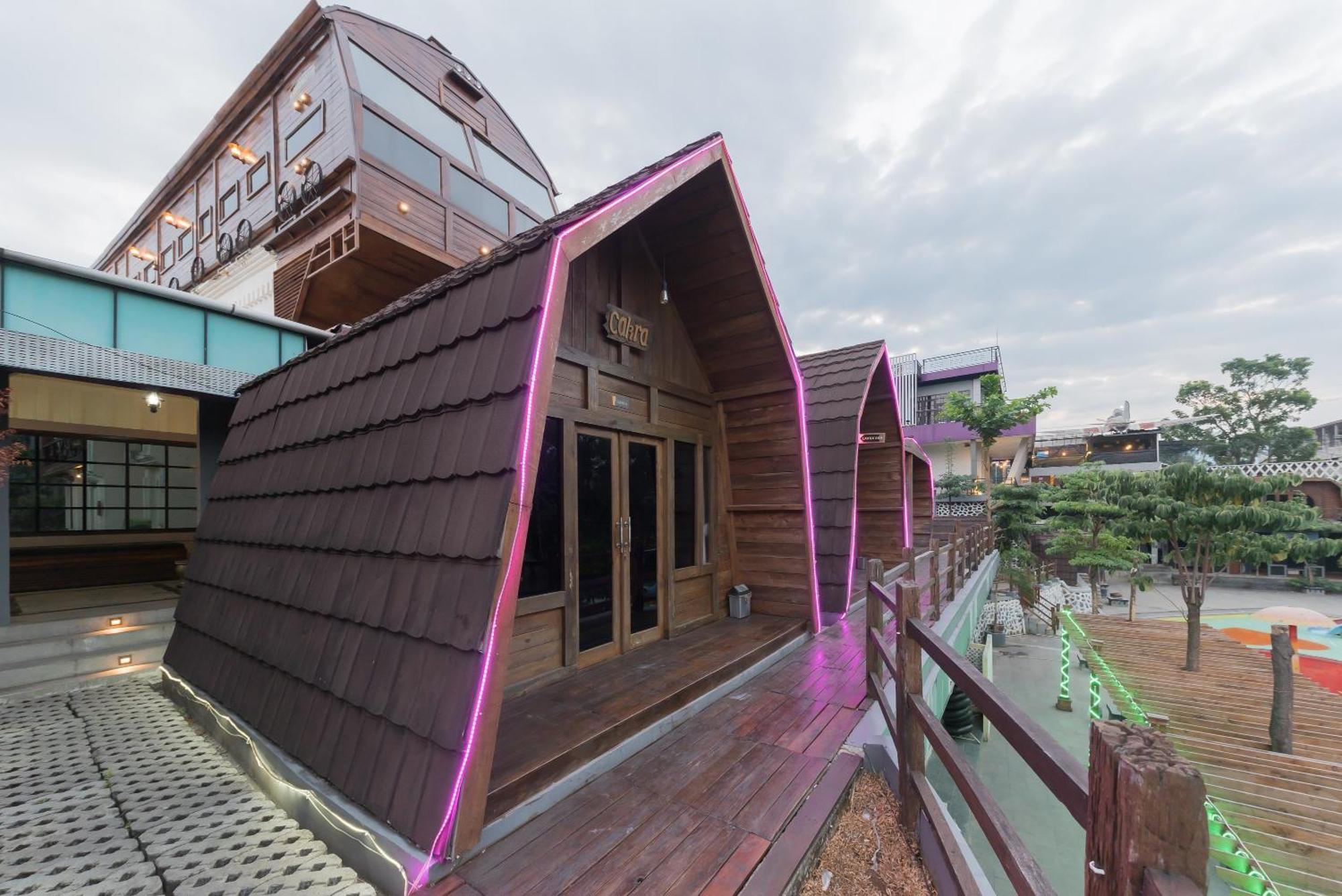 Urbanview Hotel Cianjur City Park By Reddoorz Экстерьер фото